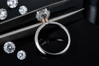 A 1-carat Luxurious And Fashionable Light Luxury Trend Jewelry Silver Ring For Men And Women, Set With Top-quality Moissanite, Made Of S925 Silver-plated Platinum Material.