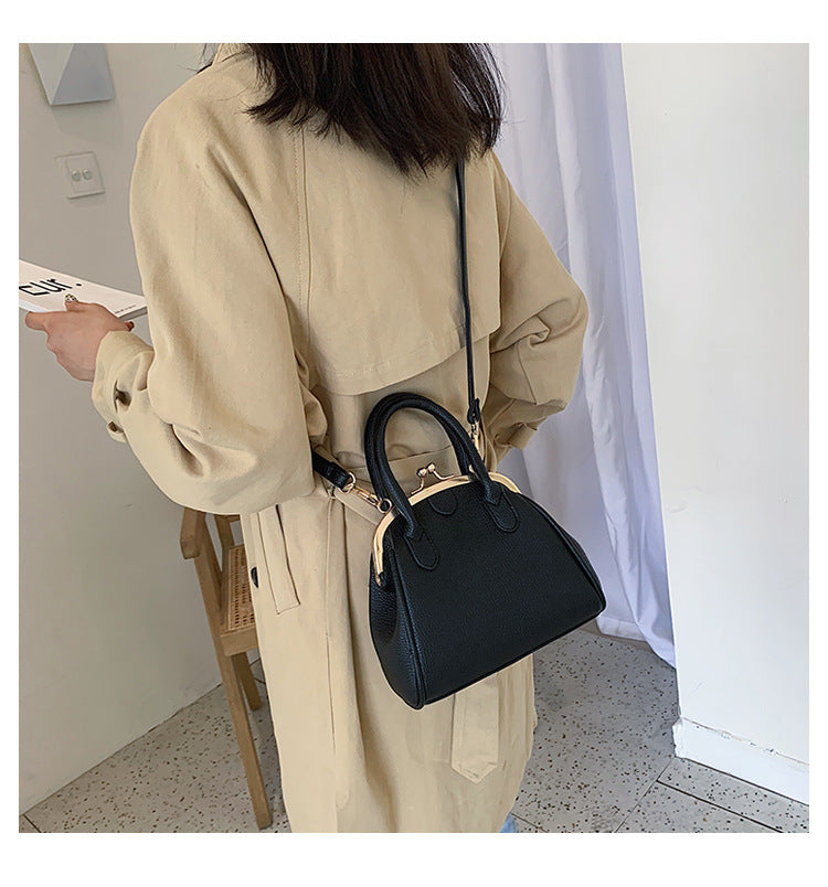 Messenger bag fashion handbag popular shell bag