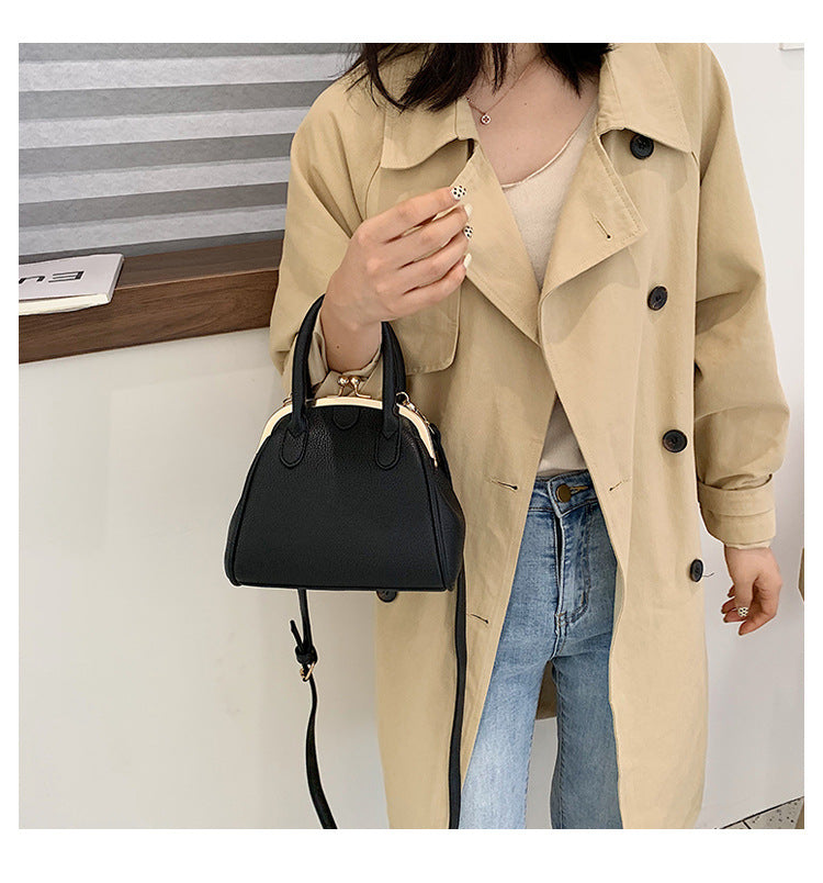 Messenger bag fashion handbag popular shell bag
