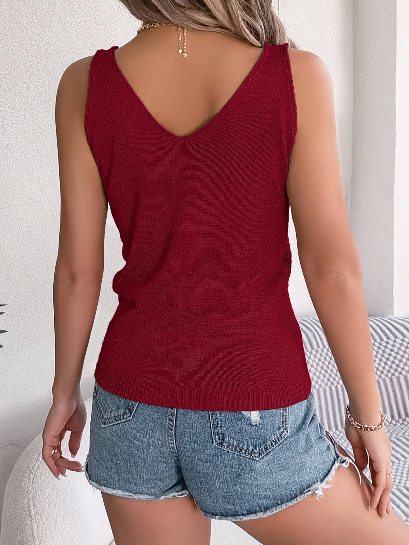 Women S Solid Color V-Neck Hollow Out Sleeveless Knit Vacation Tank