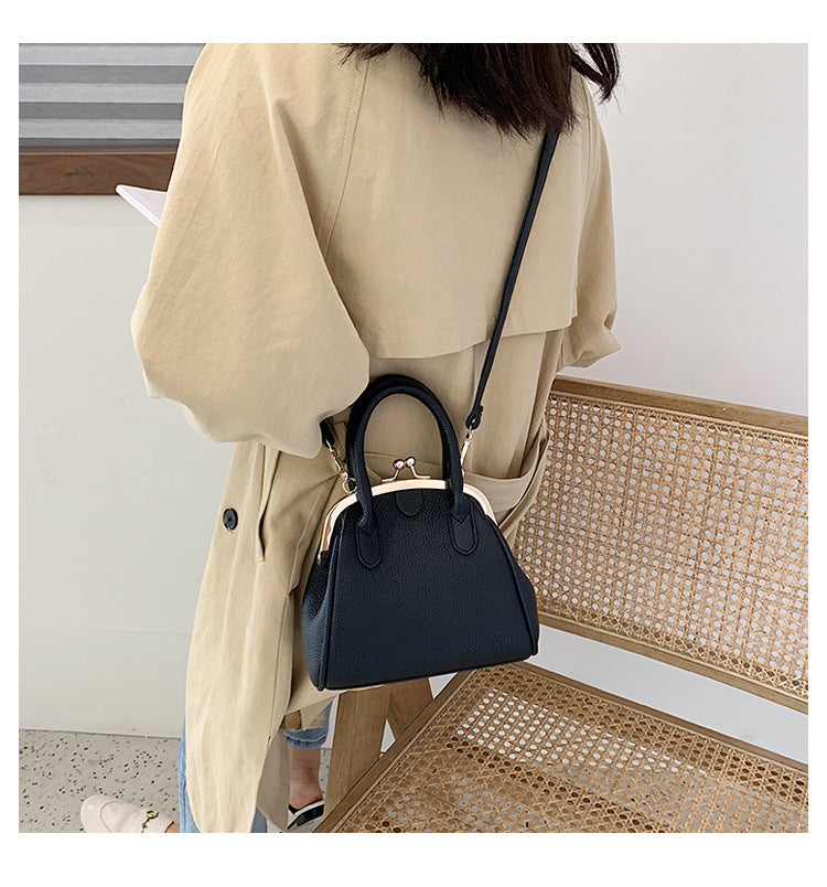 Messenger bag fashion handbag popular shell bag