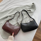 Casual retro armpit bag handbag rivet bag