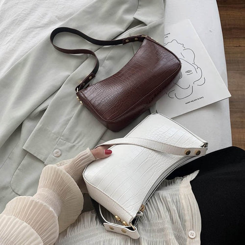 Casual retro armpit bag handbag rivet bag