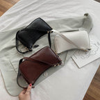 Casual retro armpit bag handbag rivet bag
