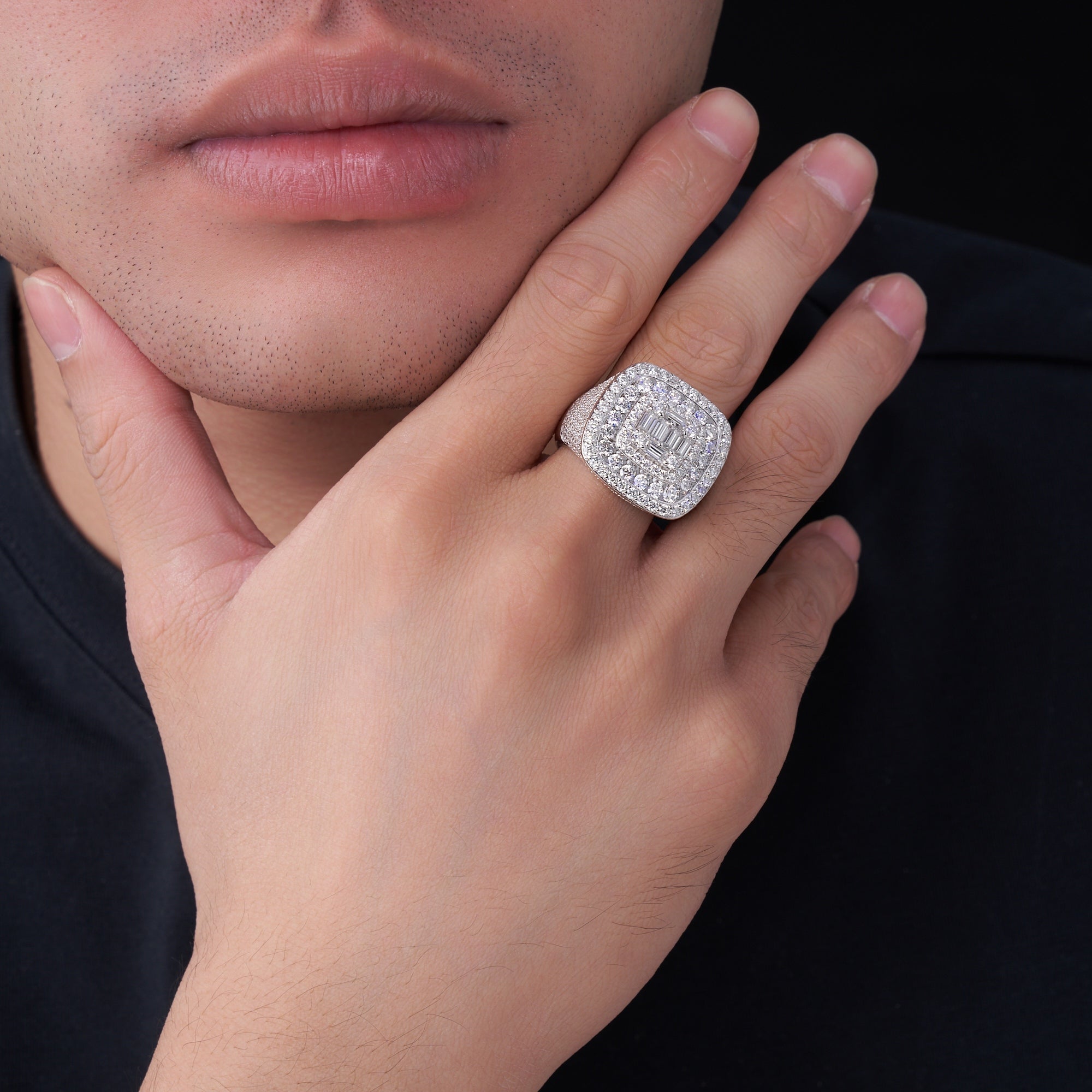 Engraved With Top-quality Moissanite, This Luxurious And Fashionable Minimalist Jewelry Set Features Exquisite Silver Accessories For Men. Made Of S925 Silver With Electroplated Platinum.